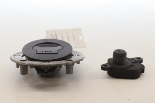 Jeu de serrure contacteur a cle SUZUKI 800 VX 1991 - 1997