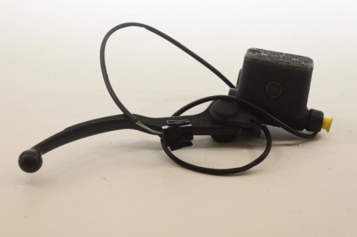 Maitre cylindre frein avant BMW C1 2000 - 2003