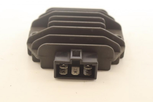 Regulateur charge batterie PIAGGIO X9 EVO 125 2005 - 2006