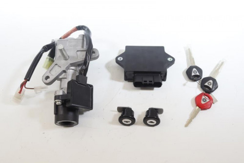 Jeu de serrure contacteur a cle code YAMAHA 125 XMAX 2016 - 2017