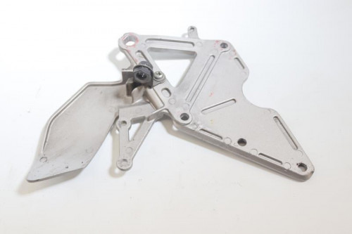 Platine avant droite SUZUKI 400 BANDIT 1991 - 1995