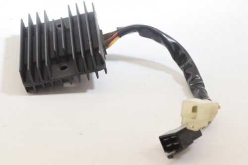 Regulateur charge batterie DUCATI 800 SCRAMBLER FULL THROTTLE 2019 - 2020