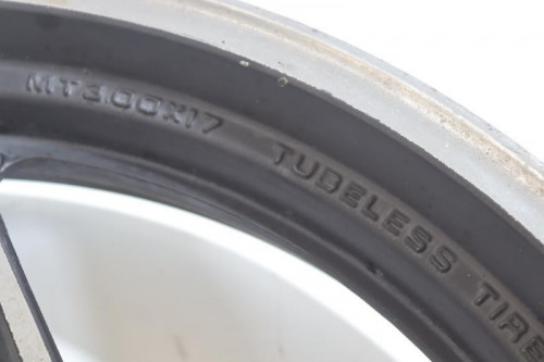 Jante arriere HONDA 750 VF S 1982 - 1985