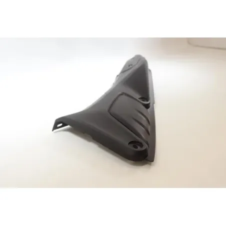 Demi flanc selle droit YAMAHA MT125 2020 - 2021