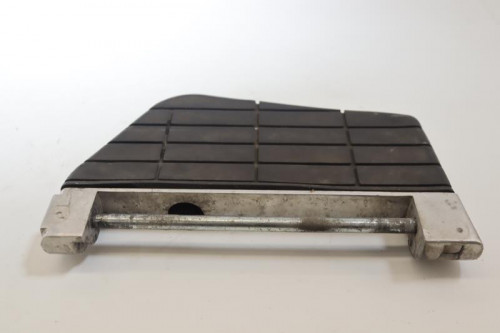 Repose pieds arriere droit HONDA 1500 GOLDWING 1988 - 2000
