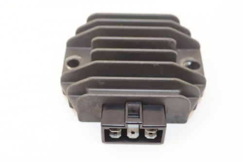 Regulateur charge batterie PIAGGIO 125 X8 2004 - 2007