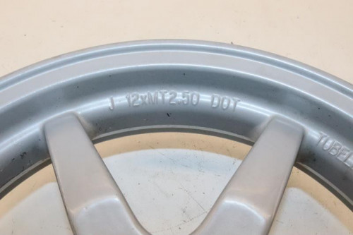 Jante avant SUZUKI 125 BURGMAN UH 2002 - 2006