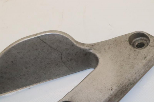 Platine arriere gauche YAMAHA 850 TDM 1991 - 1995