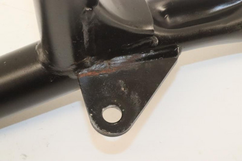 Support moteur droit SUZUKI 650 GSF BANDIT N 2009 - 2015