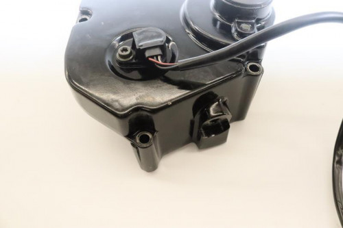 Carter pignon de sortie de boite SUZUKI 600 GSXR 1998 - 2000