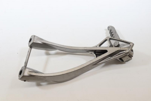 Platine arriere gauche KAWASAKI 636 ZX6 R 2005 - 2006