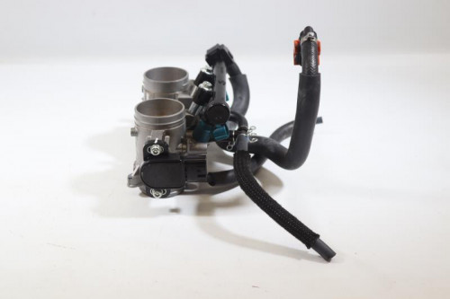 Rampe d'injection YAMAHA MT07 2021 - 2023