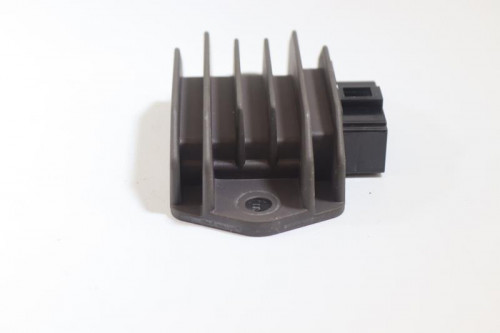 Regulateur charge batterie HONDA 50 VISION 2011 - 2017