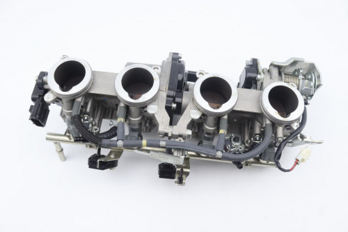 Rampe d'injection YAMAHA 1300 FJR 2016 - 2020