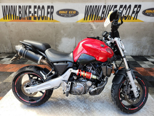YAMAHA MT-03
