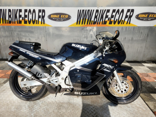 SUZUKI 250 RGV