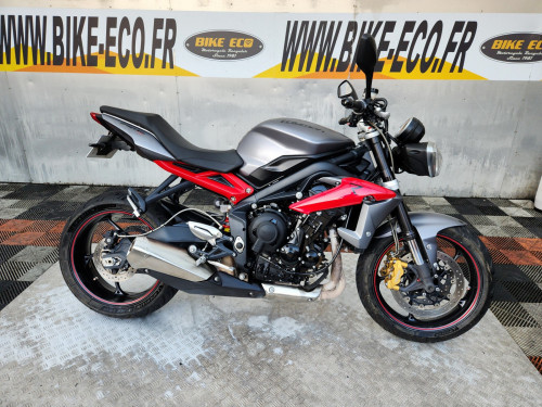 TRIUMPH STREET TRIPLE 675 R
