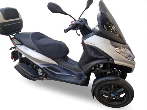 PIAGGIO MP3 300 YOURBAN