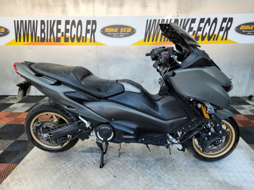 YAMAHA XP 560 TECHMAX