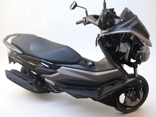 YAMAHA N MAX 125