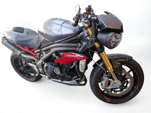 TRIUMPH SPEED TRIPLE