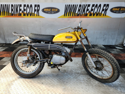 YAMAHA 175 CT1