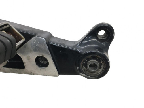 Platine et repose pieds arriere gauche YAMAHA V-MAX 1200 1986-1992