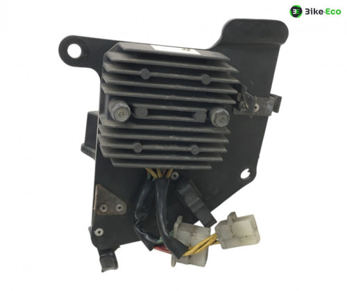 Regulateur charge batterie HONDA VF 750 F 1983-1984