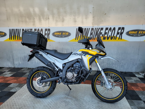 VOGE 300 RALLY