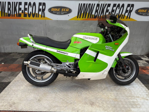 KAWASAKI GPZ 900 R GODIER GENOUD