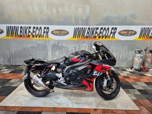 SUZUKI GSX-R 750