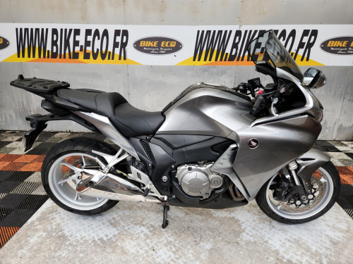 HONDA VFR 1200 F