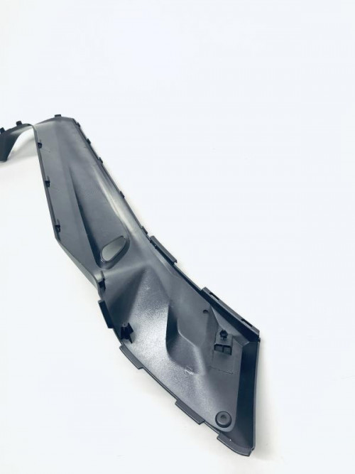 Cache lateral gauche YAMAHA YPR 125 2006-2009 X-MAX