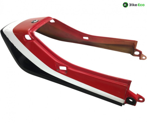 Cache carenage coque arriere HONDA VF 750 F 1983-1984