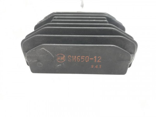 Regulateur charge batterie YAMAHA FZS 600 1998-2001 FAZER