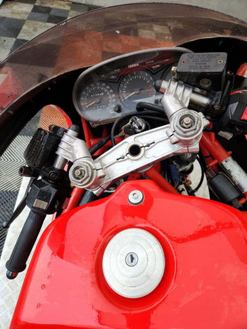 BIMOTA 1200 YB5