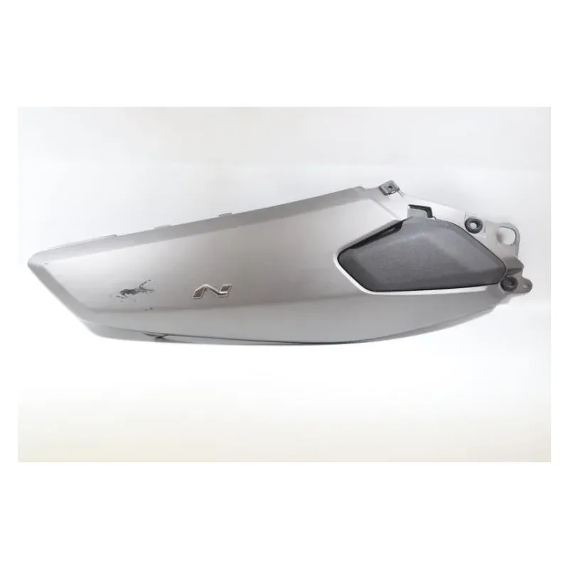 Carenage arriere gauche YAMAHA GPD 125 NMAX ABS 2017 - 2020