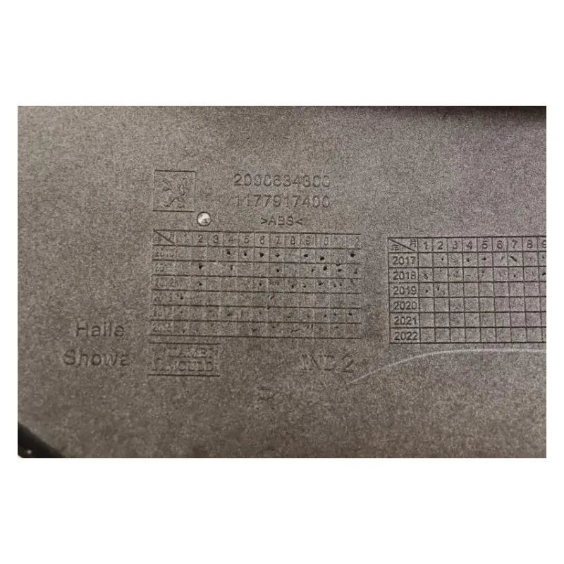 Coque arriere droit PEUGEOT STREETZONE 50 218 - 2020