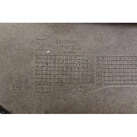Coque arriere droit PEUGEOT STREETZONE 50 218 - 2020