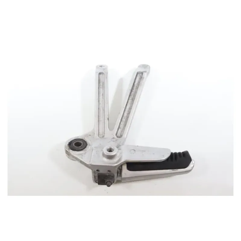 Platine arriere droite SUZUKI VX 800 1991 - 1997