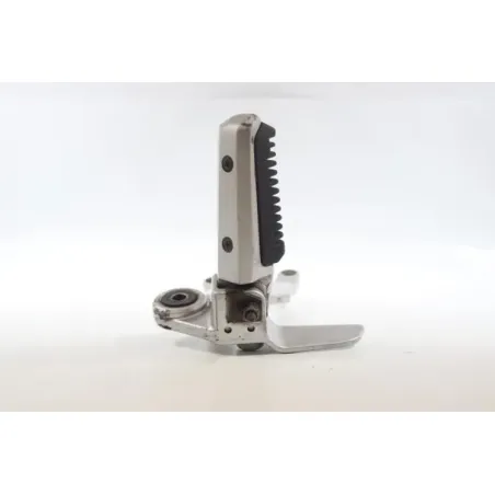 Platine arriere gauche SUZUKI VX 800 1991 - 1997