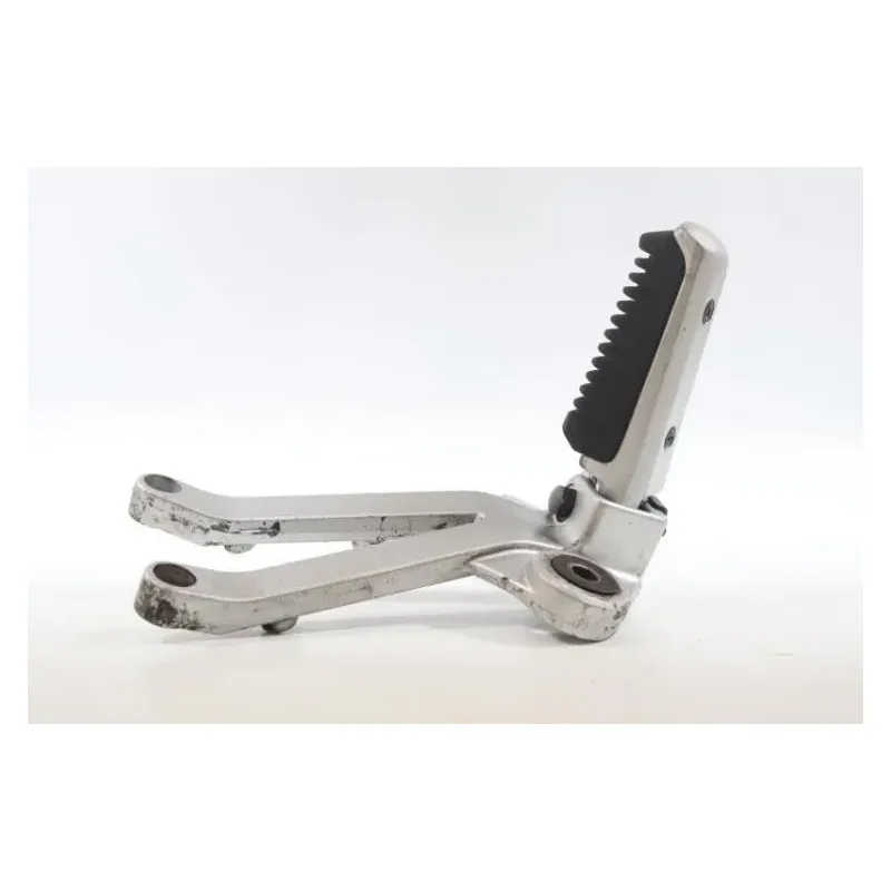 Platine arriere gauche SUZUKI VX 800 1991 - 1997