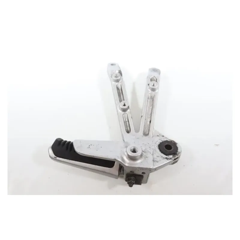 Platine arriere gauche SUZUKI VX 800 1991 - 1997