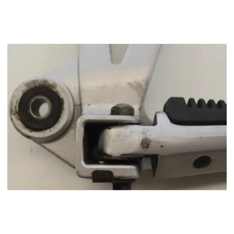 Platine arriere gauche SUZUKI VX 800 1991 - 1997