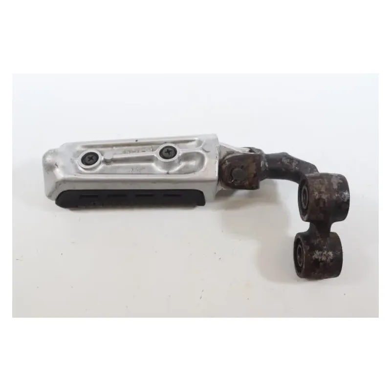 Repose pieds avant droit SUZUKI VX 800 1991 - 1997