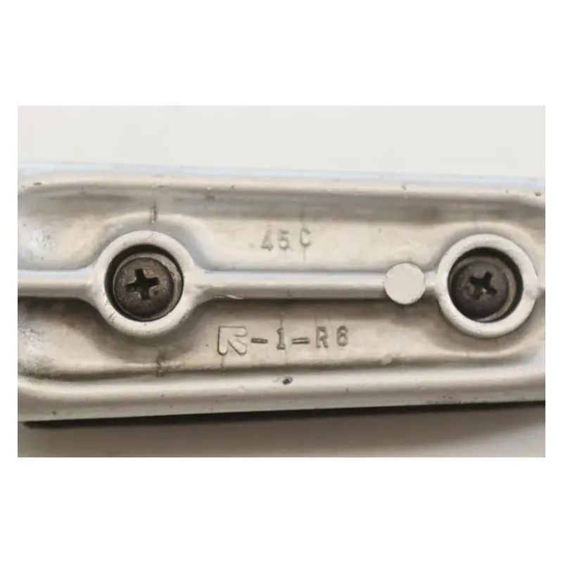 Repose pieds avant droit SUZUKI VX 800 1991 - 1997