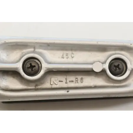 Repose pieds avant droit SUZUKI VX 800 1991 - 1997