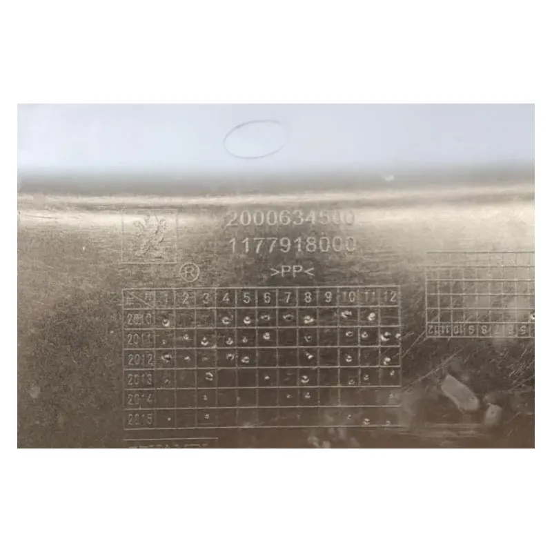 Demi flanc selle droit PEUGEOT KISBEE 50 2011 - 2017