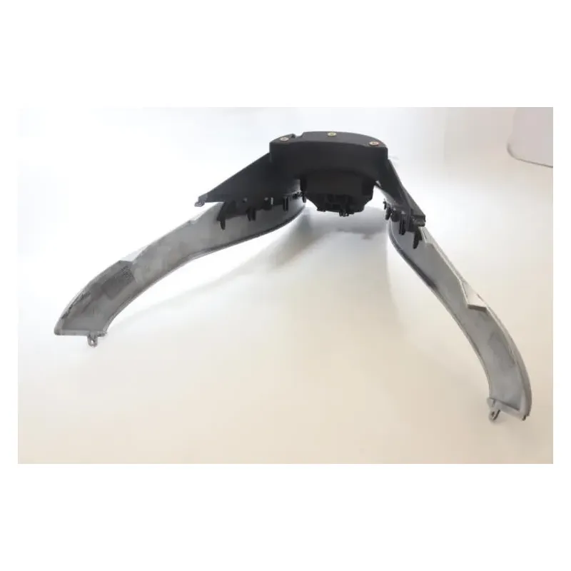 Cache carenage centrale marche pieds plancher PIAGGIO MP3 300 TOURING 2010 - 2013