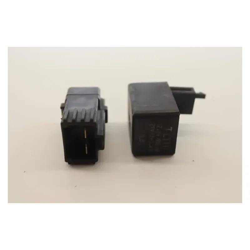 Relais boitier electrique SUZUKI TU 125 X SUPER CLASSIC 1999 - 2002